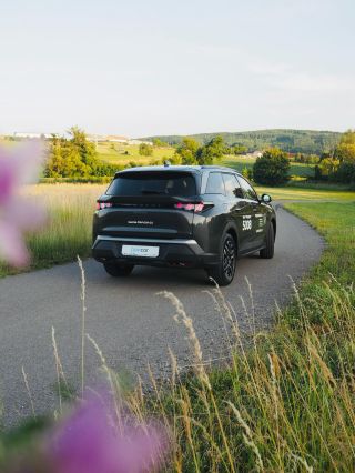 Pojďte si s námi zasoutěžit o Peugeot 5008 na víkend! Ve feedu najdete soutěžní příspěvek i s pravidly soutěže. 👉 #peugeot...